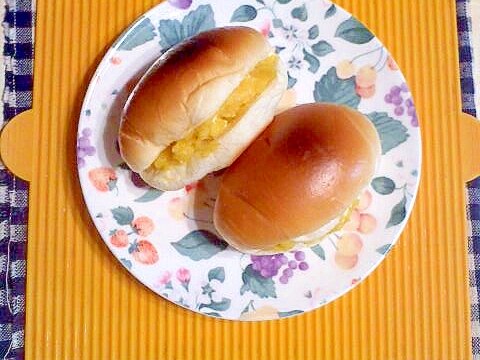 焼き芋チーズのバターロールサンド♪